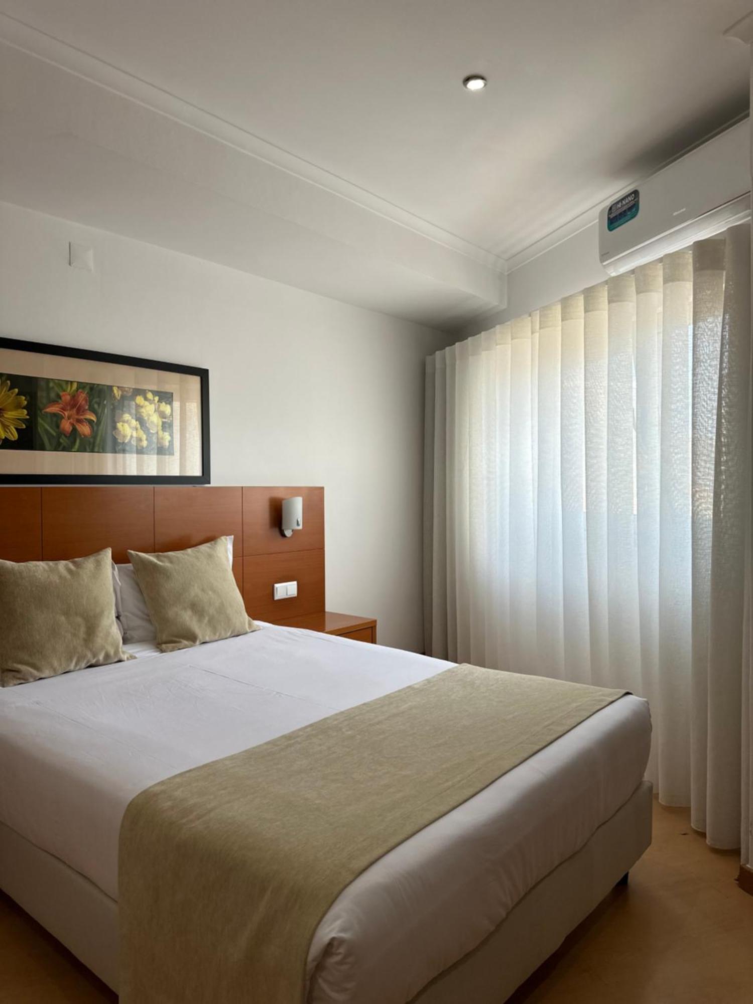Be One Hotel Caldas Da Rainha - By Mhmb Hospitality Εξωτερικό φωτογραφία